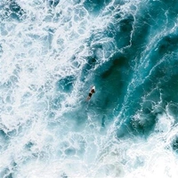 Hallmark x Donna Delaney Gallery Blank Greeting Card Stradbroke Lone Surfer Pack of 6 40055835