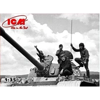 ICM 1/35 Soviet Tank Crew (1979-1988) (3 tankmen) Plastic Model Kit