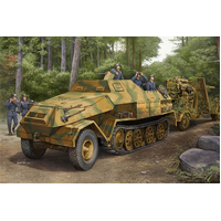 Trumpeter 1/35 Sd.Kfz.8 Gepanzerte 12t Plastic Model Kit [01584]